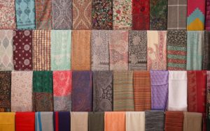 quan sát chất liệu